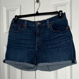 Size 30 Levi’s Mid Length Shorts